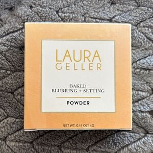 Laura Geller Baked Blurring + Setting Powder - Porcelain/Fair